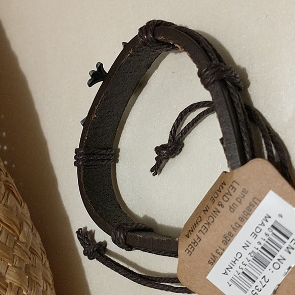 Genuine Leather Unisex Cord Wrapped Cross Bracelet! - Picture 3 of 4